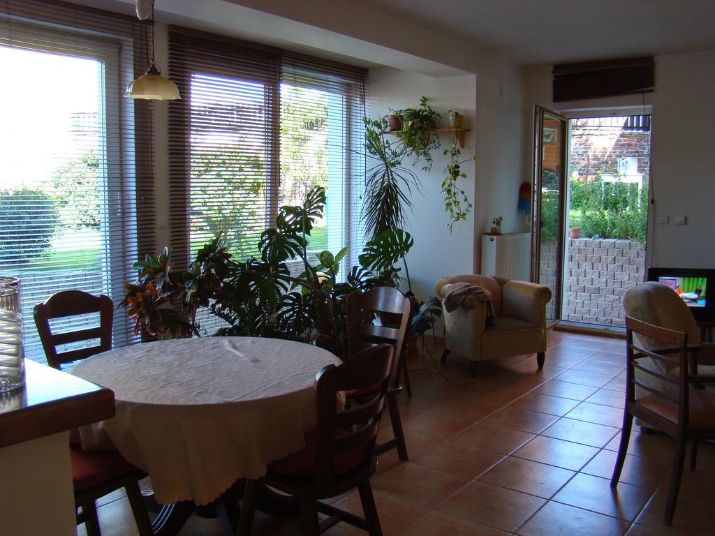 Charlie Retro-modern Design Guest house Prague